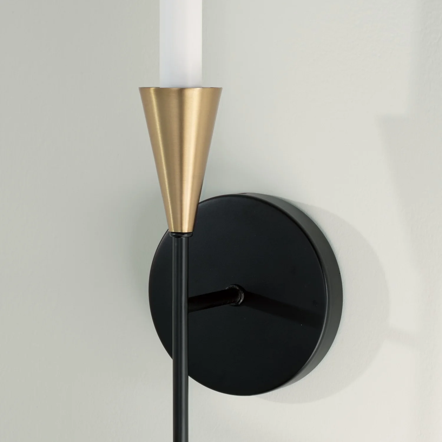 Avant 1-Light Wall Sconce, Aged Brass - Image 5