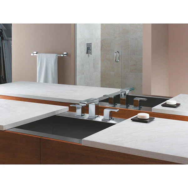 Ara 24 in Towel Bar - Image 4