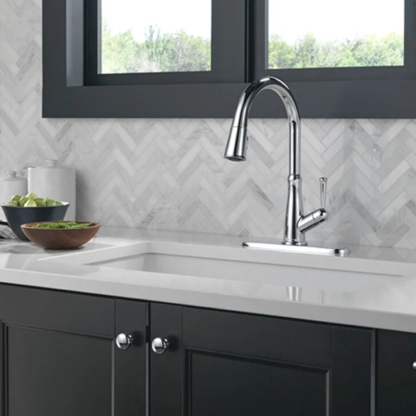 Westville Single Handle Pull-Down Kitchen Faucet - Image 4