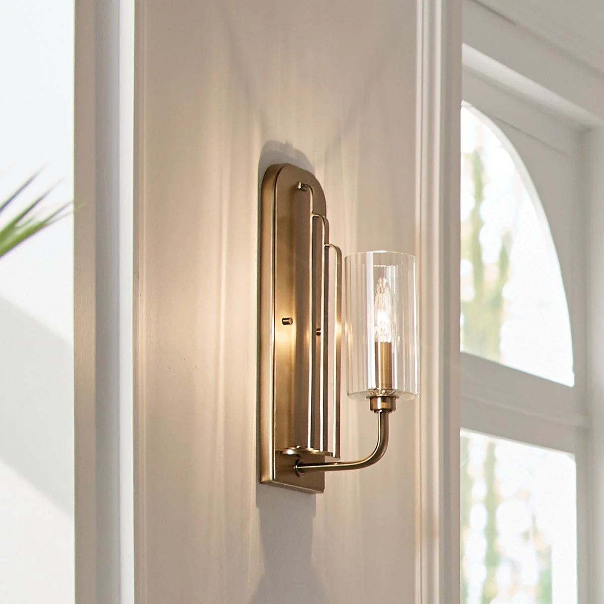 Kimrose 1-Light Clear Fluted Glass Wall Sconce, Brushed Natural Brass - Image 6
