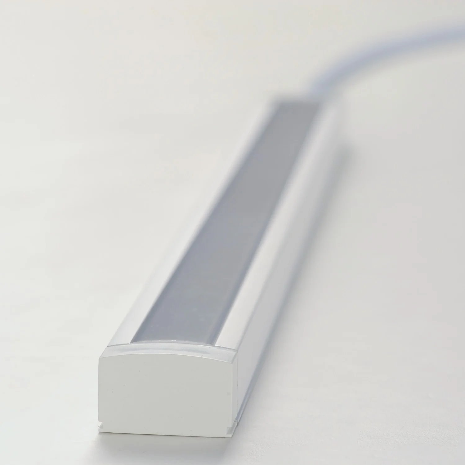 CounterMax 18 in Integrated LED Under Cabinet Light, White - Image 4