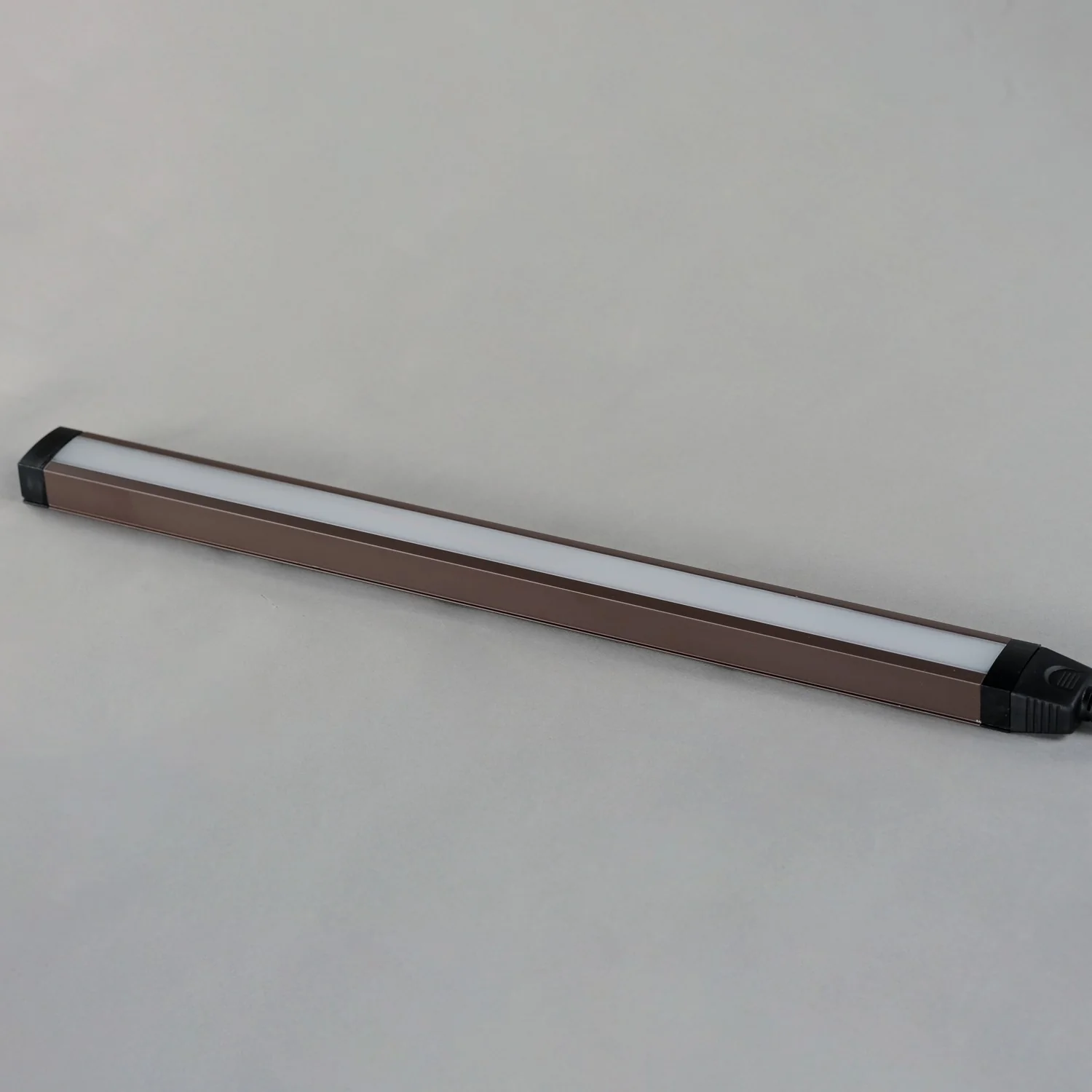 CounterMax 24 in Integrated LED Under Cabinet Light, Bronze - Image 3