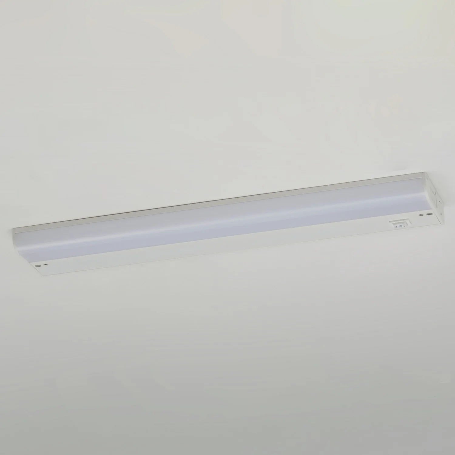 CounterMax 18 in Integrated LED Under Cabinet Light, White - Image 3