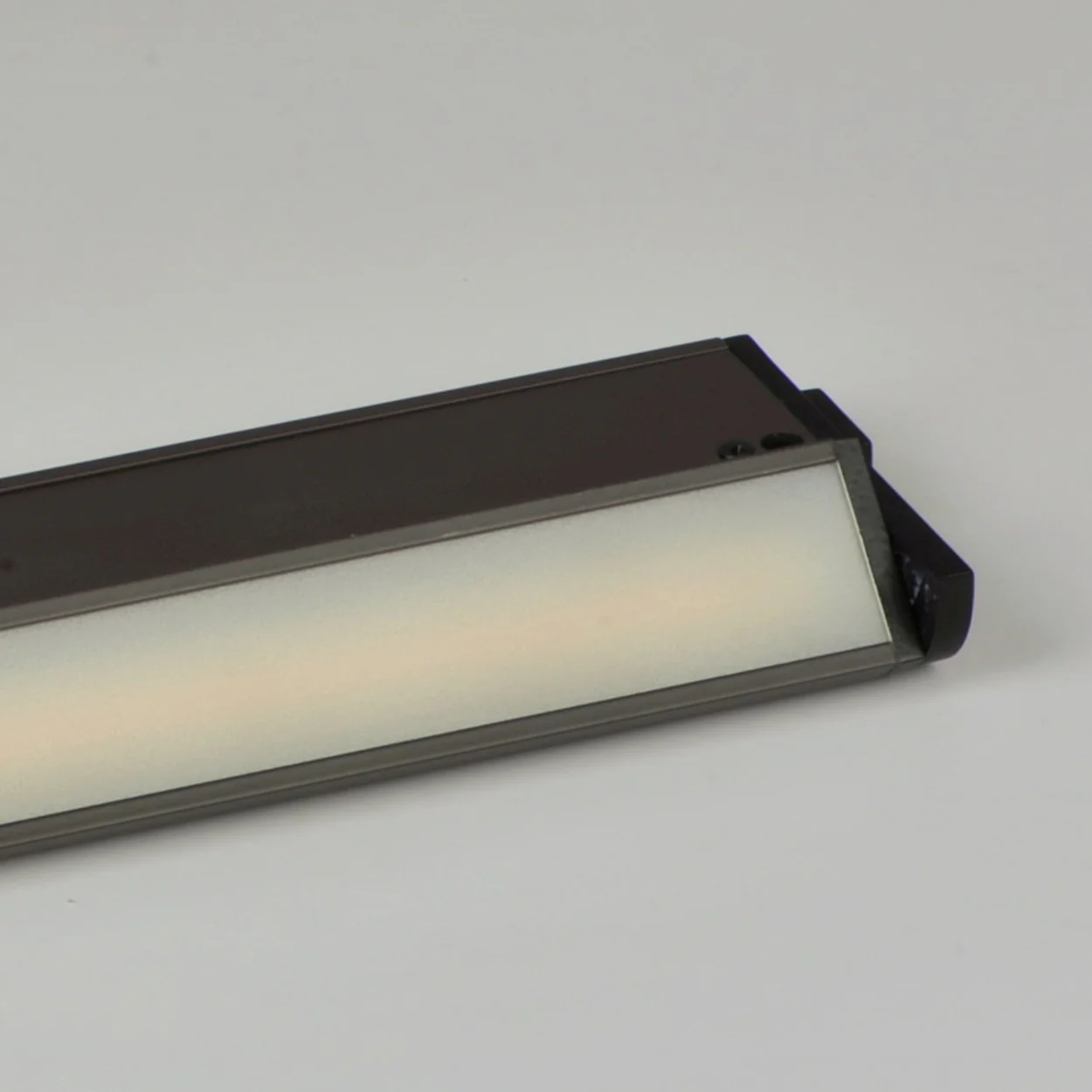 CounterMax 18 in Integrated LED Under Cabinet Light, Bronze - Image 2