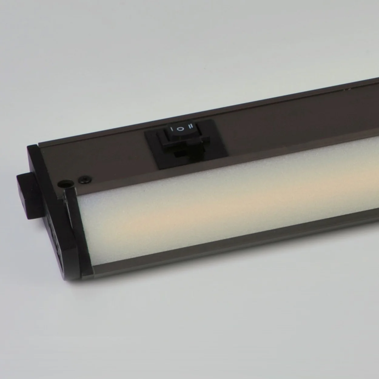 CounterMax 18 in Integrated LED Under Cabinet Light, Bronze - Image 3