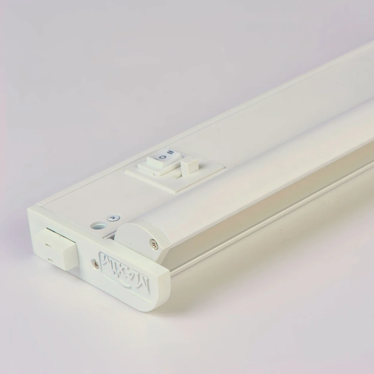 CounterMax 30 in Integrated LED Under Cabinet Light, White - Image 3